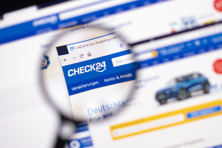 Symbolfoto Check24