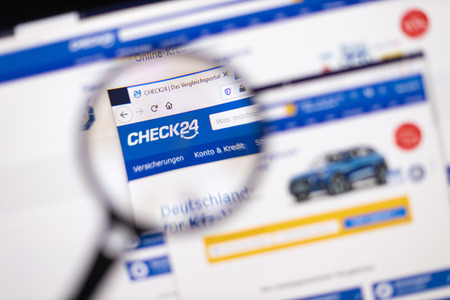 Symbolfoto Check24