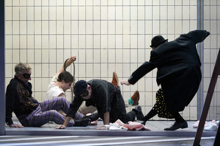 Theaterprobe '(Life on earth can be sweet) Donna' in Berlin