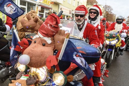 22. Berlin-Christmas-Biketour durch Berlin