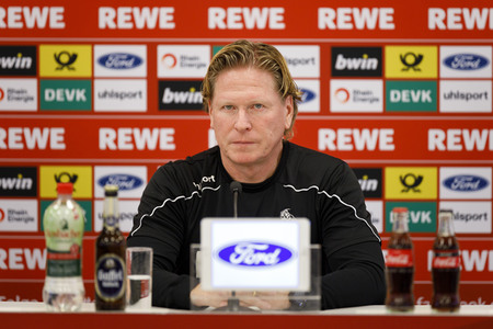 Pressekonferenz des 1. FC Köln in Köln