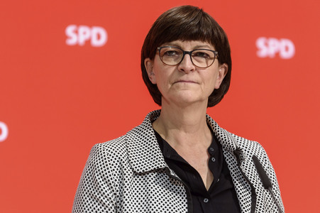 Prssekonferenz der SPD-Vorsiztenden in Berlin