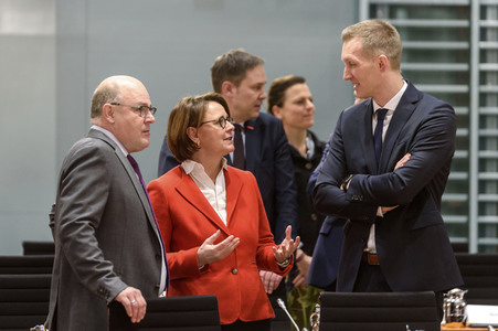 Spitzengespräch der Bundesregierung zur Fachkräftezuwanderung in Berlin