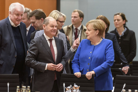 Spitzengespräch der Bundesregierung zur Fachkräftezuwanderung in Berlin