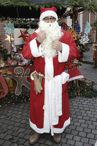 Settermin 'Weihnachtstöchter' in Frankfurt