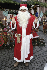 Settermin 'Weihnachtstöchter' in Frankfurt