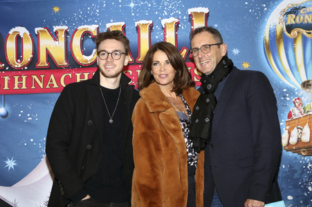 Premiere '16. Original Roncalli Weihnachtscircus' in Berlin