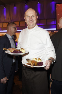 25. Weihnachtsfeier für Obdachlose und Bedürftige in Berlin