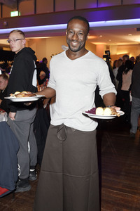 25. Weihnachtsfeier für Obdachlose und Bedürftige in Berlin