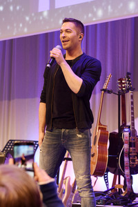 25. Weihnachtsfeier für Obdachlose und Bedürftige in Berlin