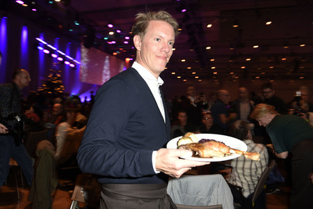 25. Weihnachtsfeier für Obdachlose und Bedürftige in Berlin