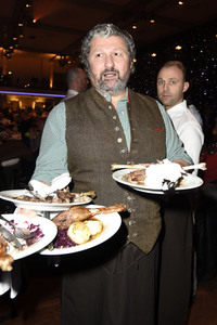 25. Weihnachtsfeier für Obdachlose und Bedürftige in Berlin