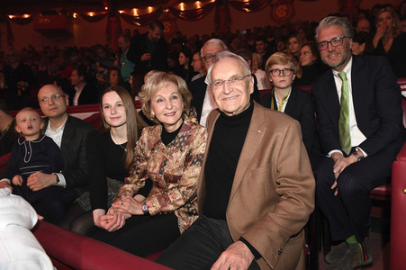 Premiere 1. Winterprogramm 2019 Circus Krone in München