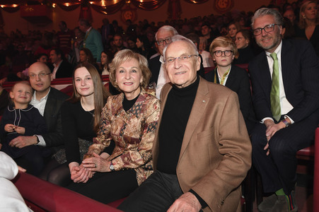 Premiere 1. Winterprogramm 2019 Circus Krone in München