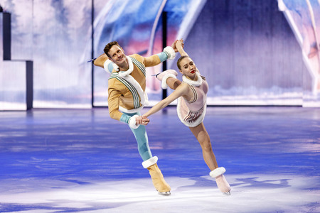 Eis-Revue 'Holiday on Ice - Supernova' in Köln