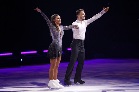 Eis-Revue 'Holiday on Ice - Supernova' in Köln