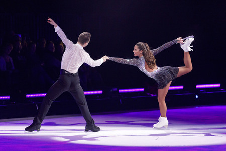 Eis-Revue 'Holiday on Ice - Supernova' in Köln