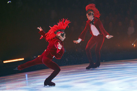 Eis-Revue 'Holiday on Ice - Supernova' in Köln