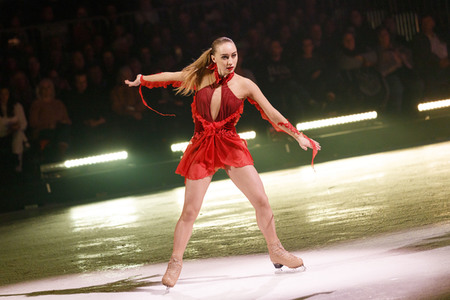 Eis-Revue 'Holiday on Ice - Supernova' in Köln