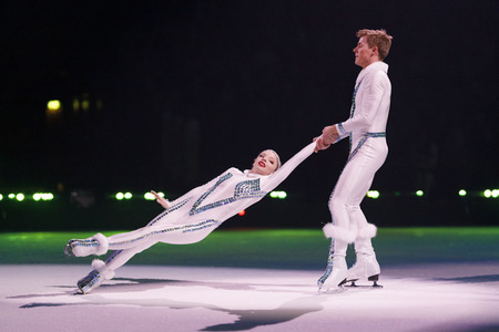 Eis-Revue 'Holiday on Ice - Supernova' in Köln