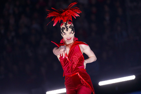 Eis-Revue 'Holiday on Ice - Supernova' in Köln