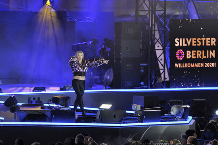 Silvestershow 'Willkommen 2020' in Berlin