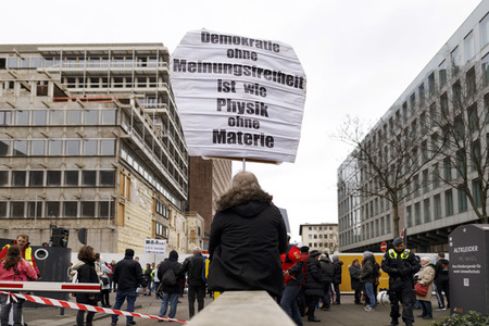 Demonstration gegen den WDR