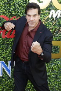 7. Gold Meets Golden Event in Los Angeles