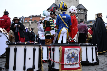 Einzug des Kölner Dreigestirns in die Hofburg in Köln