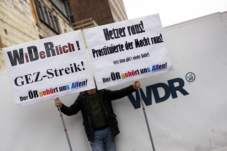 Demonstration gegen den WDR