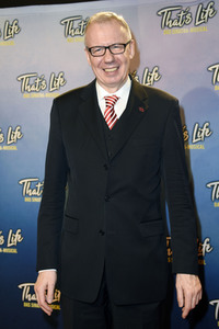 Musicalpremiere 'That's Life - Das Sinatra-Musical' in Berlin