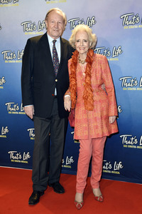 Musicalpremiere 'That's Life - Das Sinatra-Musical' in Berlin