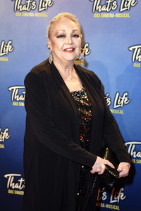 Musicalpremiere 'That's Life - Das Sinatra-Musical' in Berlin