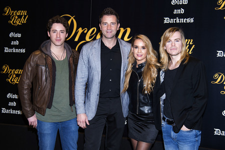 Pressetermin 'Resplandor y tinieblas' in Madrid