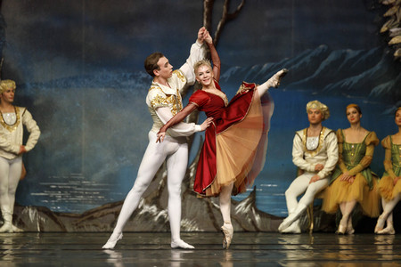 Das Russische Nationalballett mit 'Schwanensee' in Köln