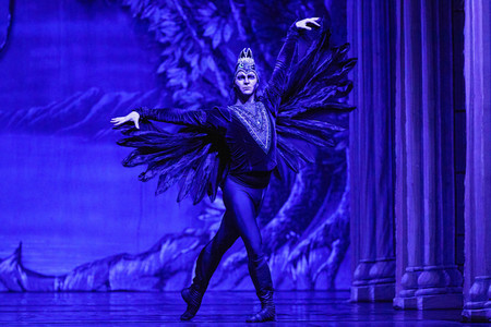 Das Russische Nationalballett mit 'Schwanensee' in Köln