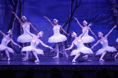 Das Russische Nationalballett mit 'Schwanensee' in Köln