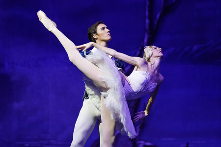 Das Russische Nationalballett mit 'Schwanensee' in Köln