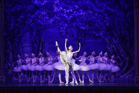 Das Russische Nationalballett mit 'Schwanensee' in Köln