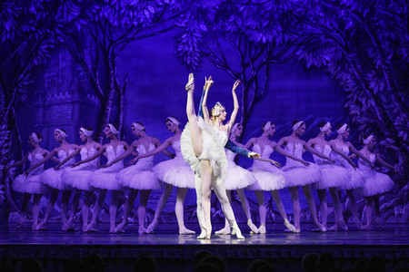 Das Russische Nationalballett mit 'Schwanensee' in Köln