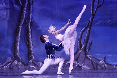 Das Russische Nationalballett mit 'Schwanensee' in Köln