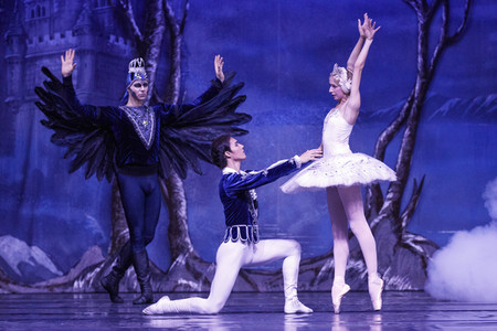 Das Russische Nationalballett mit 'Schwanensee' in Köln