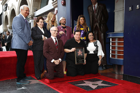 Burt Ward erhält einen Stern auf dem Hollywood Walk of Fame in Los Angeles