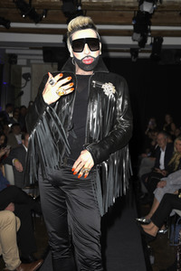 Dr. Sindsen Pompöös Fashion Party 'Shine Bright Like Pompöös' in Berlin