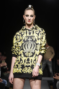 Dr. Sindsen Pompöös Fashion Party 'Shine Bright Like Pompöös' in Berlin