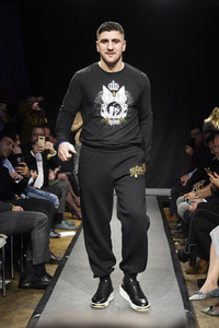 Dr. Sindsen Pompöös Fashion Party 'Shine Bright Like Pompöös' in Berlin