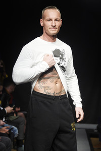 Dr. Sindsen Pompöös Fashion Party 'Shine Bright Like Pompöös' in Berlin