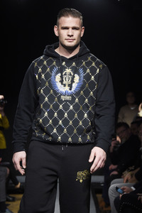 Dr. Sindsen Pompöös Fashion Party 'Shine Bright Like Pompöös' in Berlin