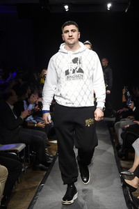 Dr. Sindsen Pompöös Fashion Party 'Shine Bright Like Pompöös' in Berlin