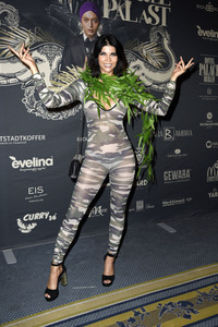 5. Public Viewing von 'Ich bin ein Star - Holt mich hier raus!' in Berlin